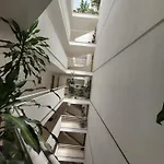 Alojamiento Entero En Madrid, Con Acceso Privado